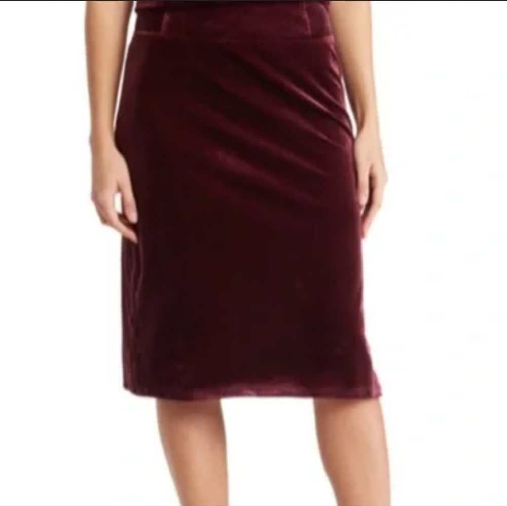 Laundry Velvet Pencil Skirt